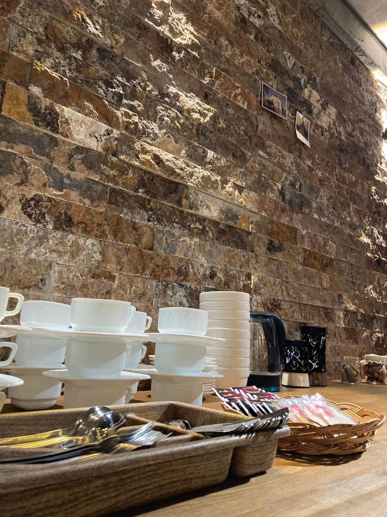 Guesthouse Relax In Kazbegi Εξωτερικό φωτογραφία