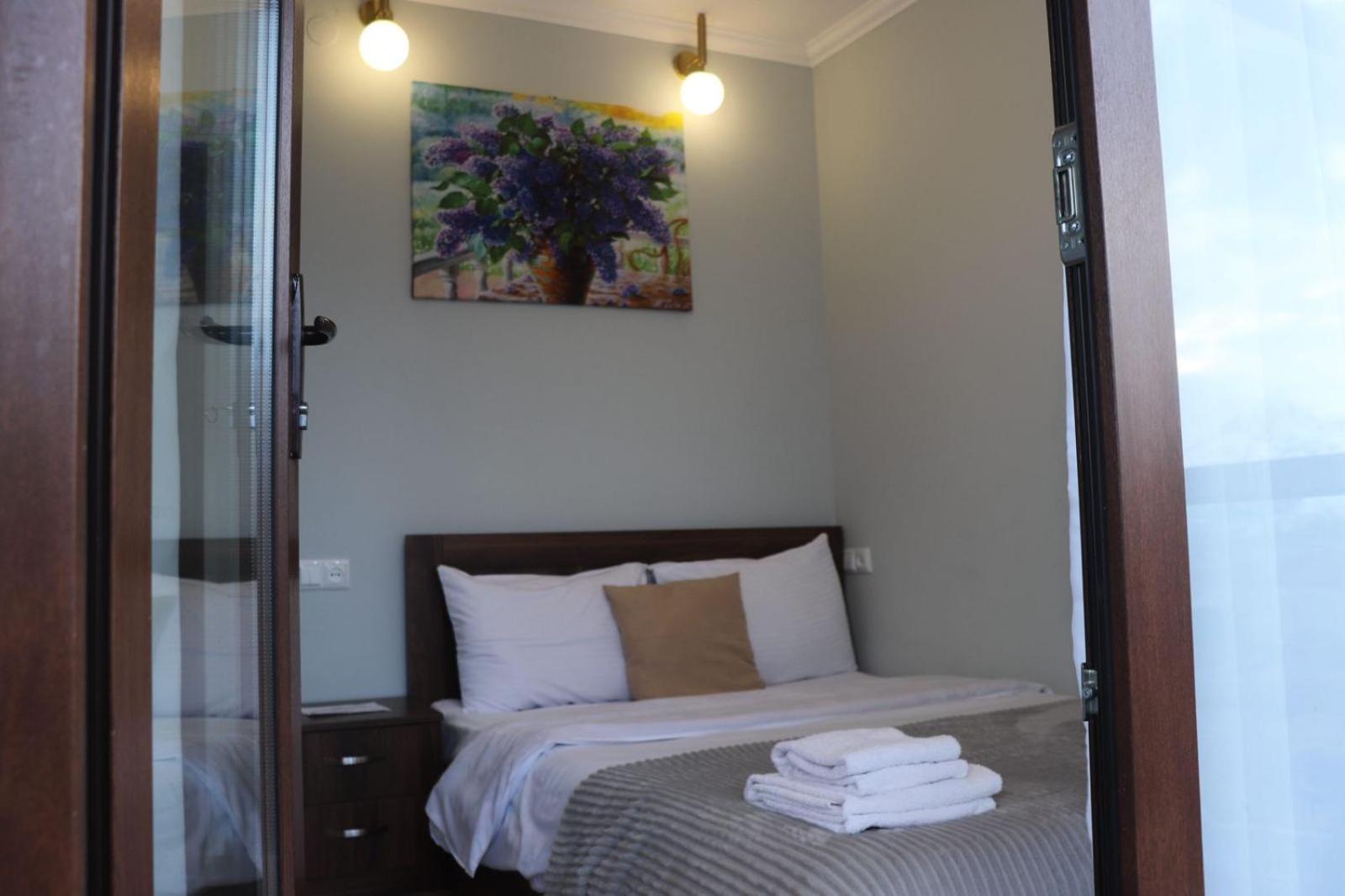 Guesthouse Relax In Kazbegi Εξωτερικό φωτογραφία